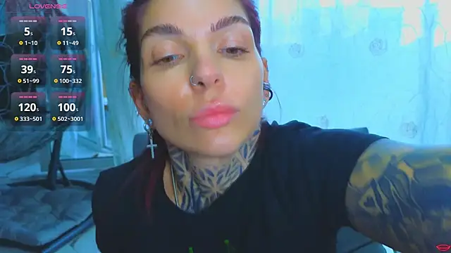 Snapshot of tattooedBabyy chatting on 06/07/26, 09:57 tattooedBabyy online show from 06/07/26, 09:57