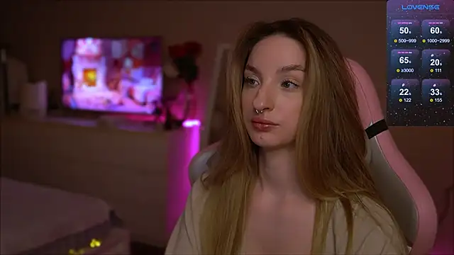 Snapshot of Lexy_kiky chatting on 02/19/25, 11:46 Lexy kiky online show from 02/19/25, 11:46