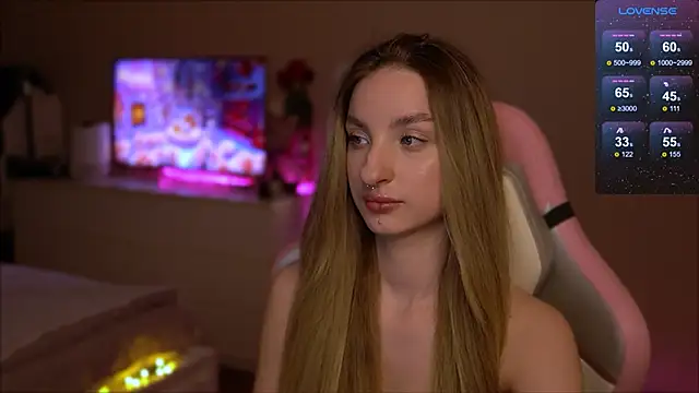Snapshot of Lexy_kiky chatting on 02/28/25, 10:39 Lexy kiky online show from 02/28/25, 10:39