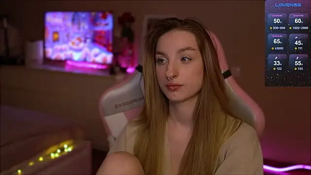 Snapshot of Lexy_kiky chatting on 03/02/25, 01:26 Lexy kiky online show from 03/02/25, 01:26
