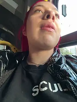 Snapshot of Dalila_Thoms chatting on 01/02/25, 11:31 Dalila Thoms online show from 01/02/25, 11:31
