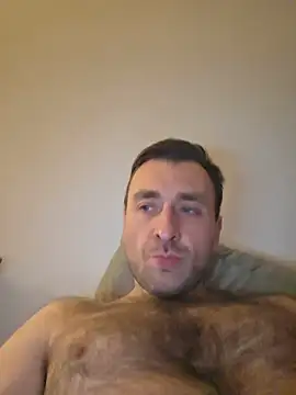 Snapshot of TIGERRR86 chatting on 05/13/26, 10:49 TIGERRR86 online show from 05/13/26, 10:49