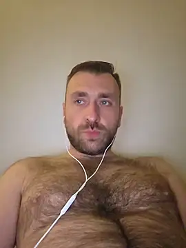 Snapshot of TIGERRR86 chatting on 06/06/26, 09:52 TIGERRR86 online show from 06/06/26, 09:52