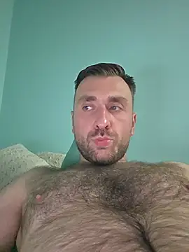 Snapshot of TIGERRR86 chatting on 07/17/26, 10:47 TIGERRR86 online show from 07/17/26, 10:47