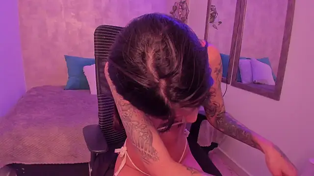 ChloeAddamss online show from 02/04/25, 08:46