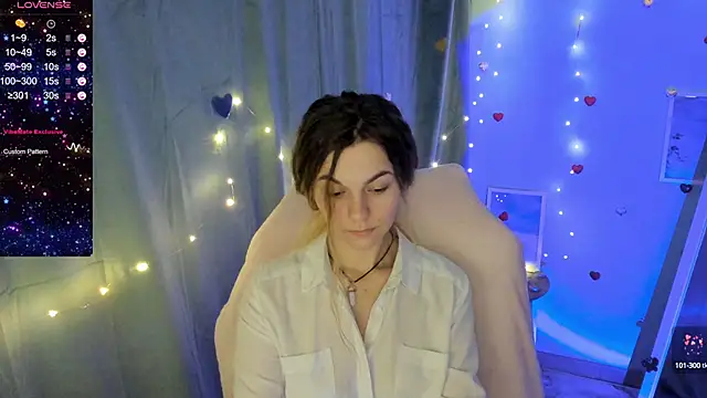 Sweet me  online show from 03/15/25, 10:24