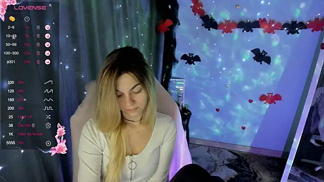 Sweet me  online show from 10/27/25, 06:50