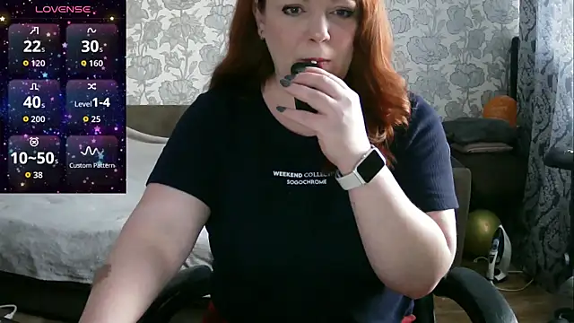 Sabrina Poison online show from 12/15/25, 09:46