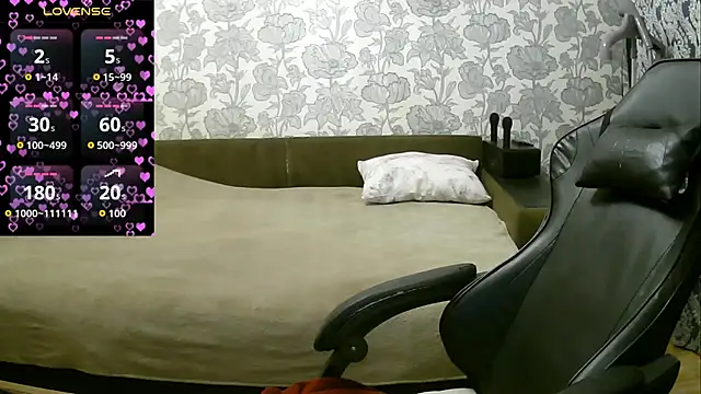 Sabrina Poison online show from 02/04/26, 02:50