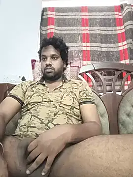 Snapshot of Dinesh2151@xh chatting on 08/04/26, 04:37 Dinesh2151xh online show from 08/04/26, 04:37