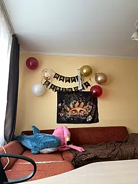 Crayzy Luv online show from 02/14/25, 06:56