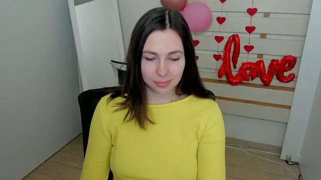 Lexy flower online show from 03/17/25, 10:49