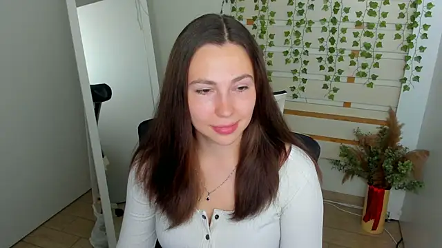 Lexy flower online show from 09/28/25, 12:43