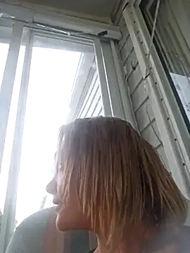 Snapshot of Dixiefaye_Pika chatting on 12/01/25, 07:41 Dixiefaye Pika online show from 12/01/25, 07:41