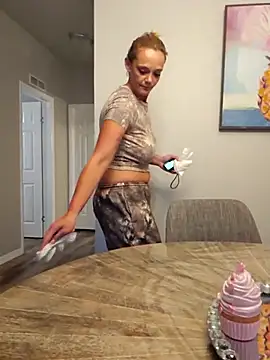 Snapshot of Dixiefaye_Pika chatting on 01/17/26, 12:43 Dixiefaye Pika online show from 01/17/26, 12:43