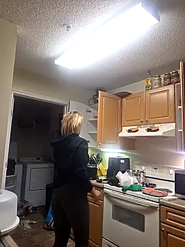 Snapshot of Dixiefaye_Pika chatting on 04/06/26, 12:08 Dixiefaye Pika online show from 04/06/26, 12:08