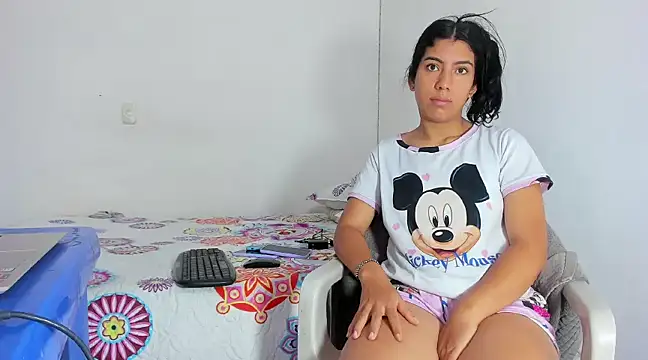 skinnyanai2 online show from 02/12/25, 02:32