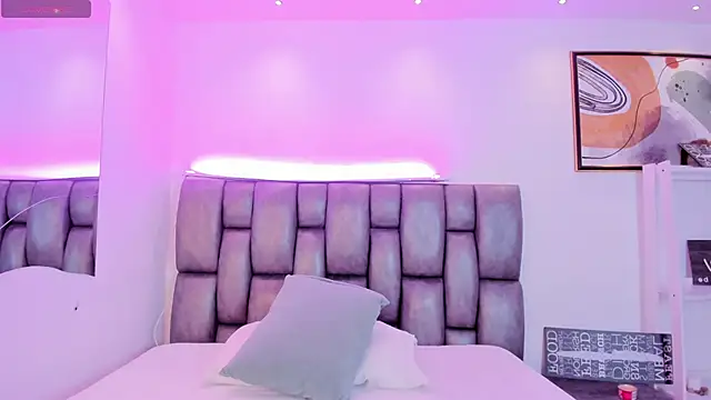 martina mancini online show from 09/24/25, 01:36