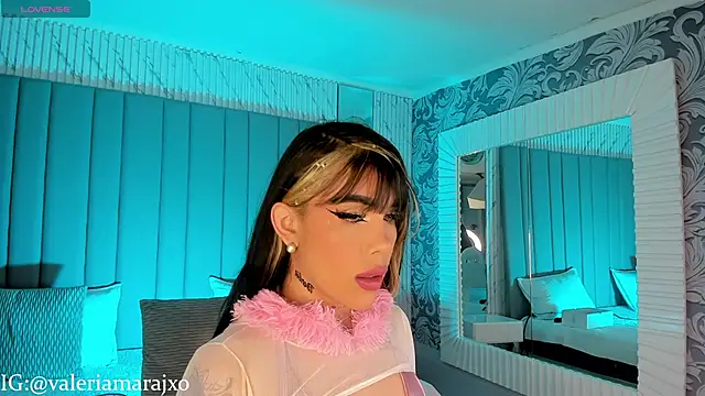 Snapshot of Your_naughtytrans chatting on 03/01/25, 10:10 Your naughtytrans online show from 03/01/25, 10:10