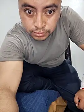 Potro23hotzen online show from 09/14/25, 10:31