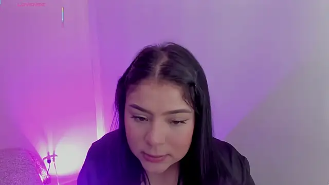 Oriana Guzman online show from 02/21/26, 12:33