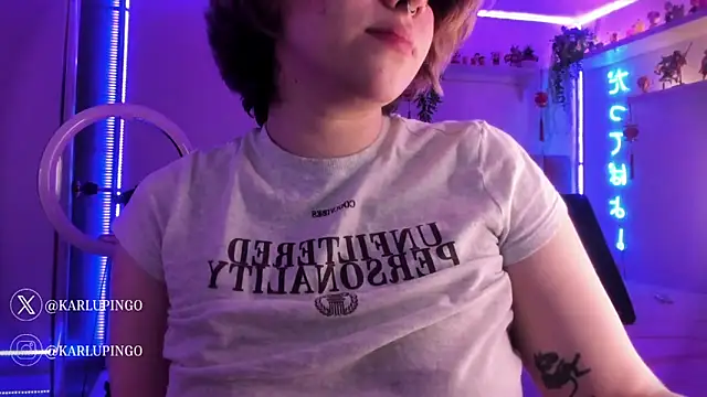 albaismynameX online show from 02/11/25, 03:08