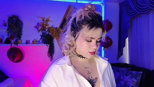 albaismynameX online show from 05/06/26, 12:21