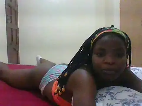 hotgal1112 online show from 10/06/25, 09:01