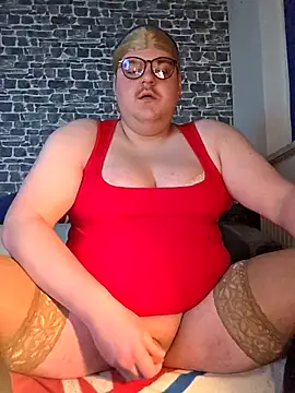 MoniqueBader22 online show from 04/26/26, 02:53