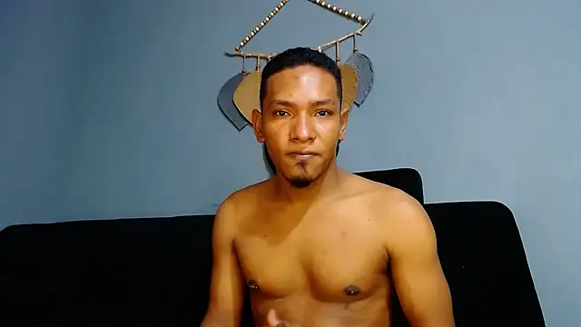 Snapshot of Grandeygruesa1 chatting on 01/18/25, 02:55 Grandeygruesa1 online show from 01/18/25, 02:55