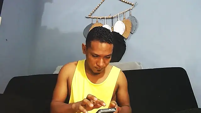 Grandeygruesa1 online show from 01/13/26, 07:24