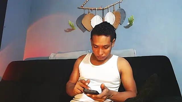 Snapshot of Grandeygruesa1 chatting on 06/09/26, 03:51 Grandeygruesa1 online show from 06/09/26, 03:51