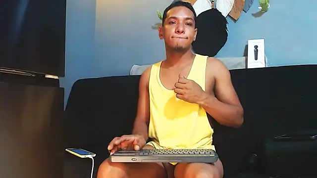 Grandeygruesa1 online show from 06/15/26, 10:01