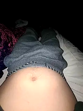 Snapshot of naper12 chatting on 02/14/25, 10:38 naper12 online show from 02/14/25, 10:38