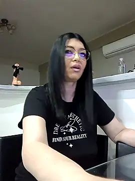 Snapshot of Milf_Abigail chatting on 01/29/25, 11:46 Milf Abigail online show from 01/29/25, 11:46