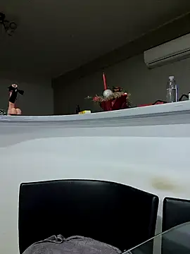 Snapshot of Milf_Abigail chatting on 02/05/25, 03:02 Milf Abigail online show from 02/05/25, 03:02