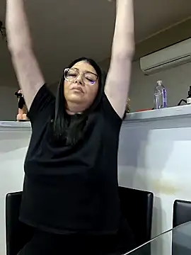 Snapshot of Milf_Abigail chatting on 02/07/25, 02:08 Milf Abigail online show from 02/07/25, 02:08