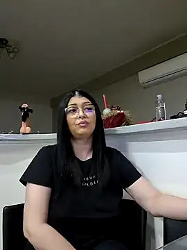 Snapshot of Milf_Abigail chatting on 02/10/25, 02:41 Milf Abigail online show from 02/10/25, 02:41