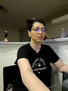 Snapshot of Milf_Abigail chatting on 02/14/25, 04:31 Milf Abigail online show from 02/14/25, 04:31