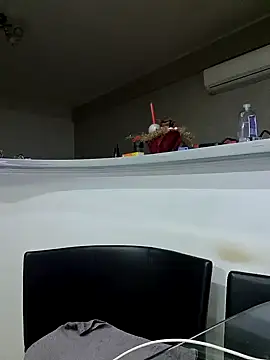 Snapshot of Milf_Abigail chatting on 02/14/25, 11:09 Milf Abigail online show from 02/14/25, 11:09