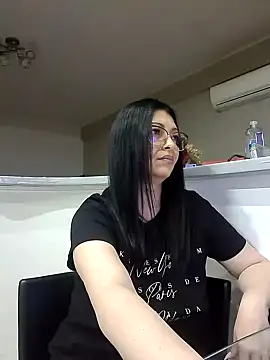 Snapshot of Milf_Abigail chatting on 02/17/25, 02:53 Milf Abigail online show from 02/17/25, 02:53