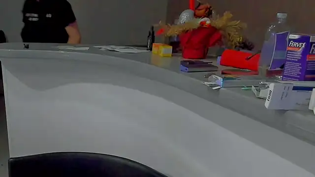 Snapshot of Milf_Abigail chatting on 02/18/25, 01:21 Milf Abigail online show from 02/18/25, 01:21