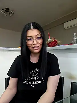 Snapshot of Milf_Abigail chatting on 03/02/25, 06:27 Milf Abigail online show from 03/02/25, 06:27