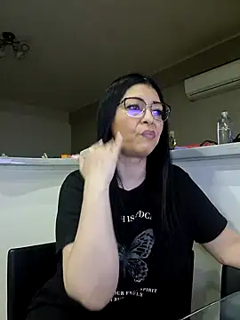 Snapshot of Milf_Abigail chatting on 03/14/25, 04:21 Milf Abigail online show from 03/14/25, 04:21