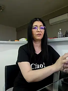 Snapshot of Milf_Abigail chatting on 03/15/25, 04:57 Milf Abigail online show from 03/15/25, 04:57