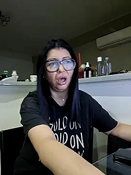 Snapshot of Milf_Abigail chatting on 10/22/25, 01:50 Milf Abigail online show from 10/22/25, 01:50