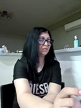 Milf Abigail online show from 04/22/26, 01:30