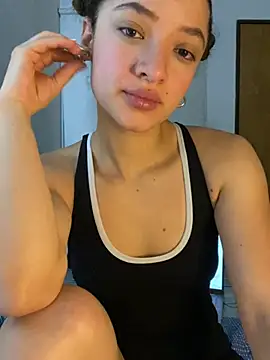 Snapshot of Alicia_ALICIA chatting on 07/28/26, 02:05 Alicia ALICIA online show from 07/28/26, 02:05
