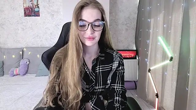 LissaCain online show from 05/28/26, 04:43