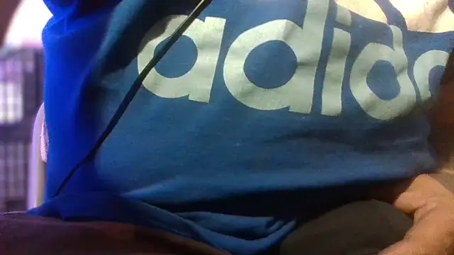 Snapshot of AlanDickson chatting on 04/06/26, 10:16 AlanDickson online show from 04/06/26, 10:16